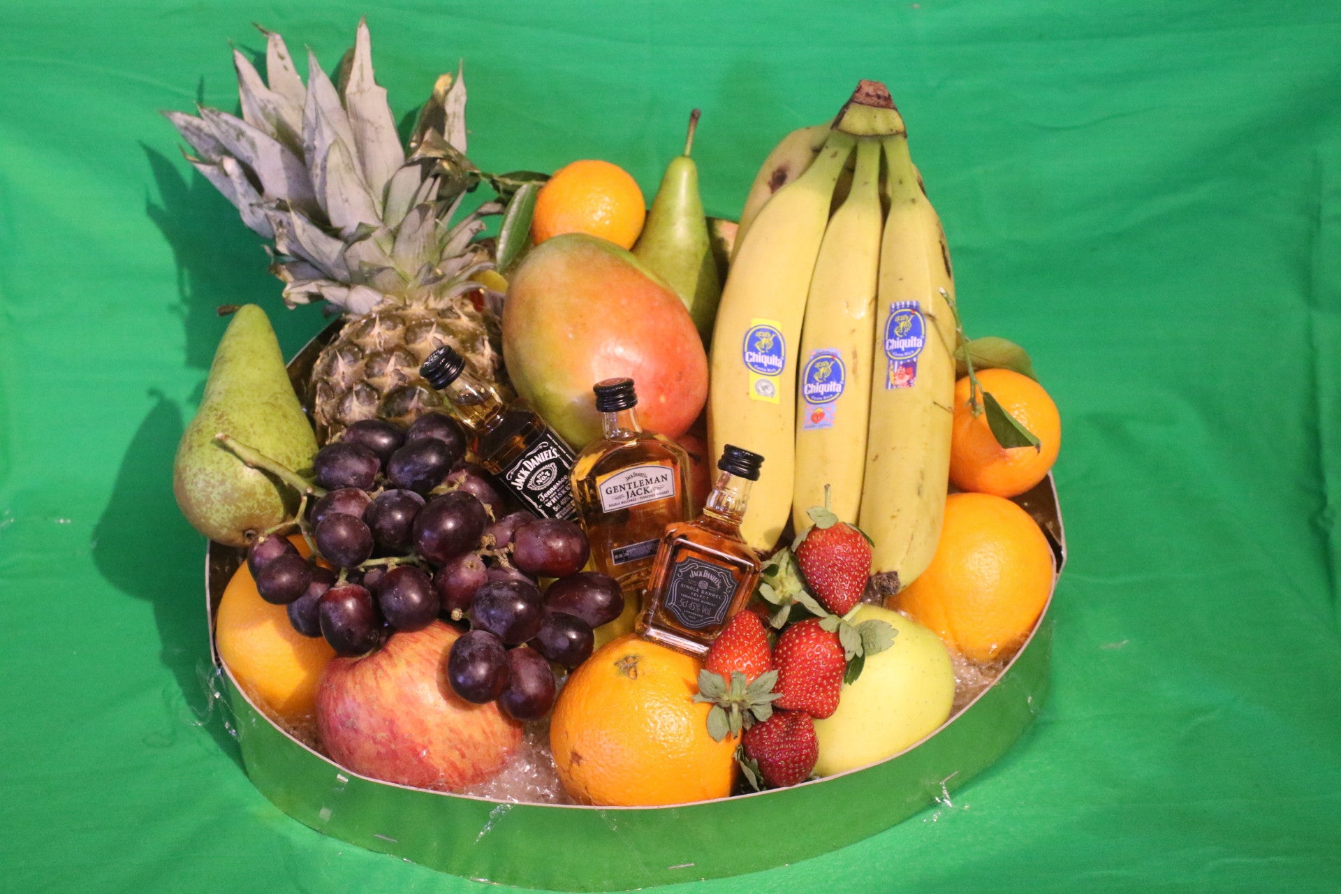 Fruitmand Medium & Mini Bottles